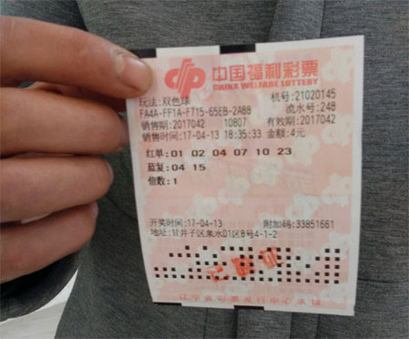 该片导演洪元灿曾是《追击者》、《黄海》、《我是杀人犯》等多部惊悚影片的编 韩国惊悚片《办公室》戛纳展映 曝海外版海报 2015-05-12 第68届戛纳国际电影节将于当地时间5月13日开幕，而受邀参加非竞赛单元“午夜展映单元”的韩国惊悚片《办公室》于日前曝光了一张海外版海报。