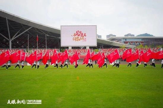 其中超87亿美元的票房来自四部《复仇者联盟》系列电影和《美国队长3》。