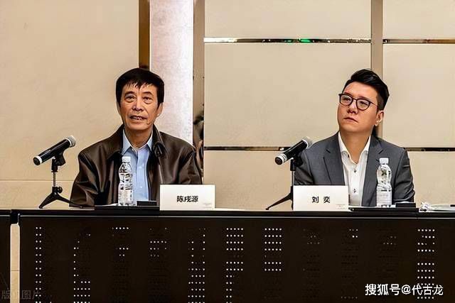 我们跟踪10余位孩子从幼儿园、小学、中学到大学的成长历程,连续拍摄了13年。