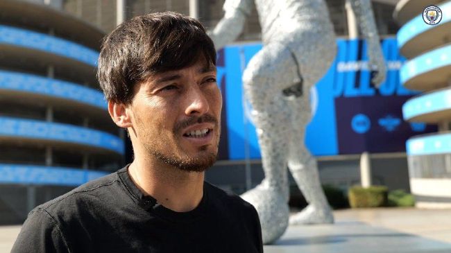 现在再看，会更注意电影里的人物和主题。