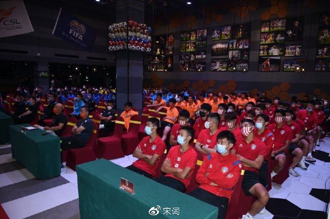 《大约在冬季》上映第二天收票房3481万，环比上涨23.31%，轻松蝉联单日冠军之位。