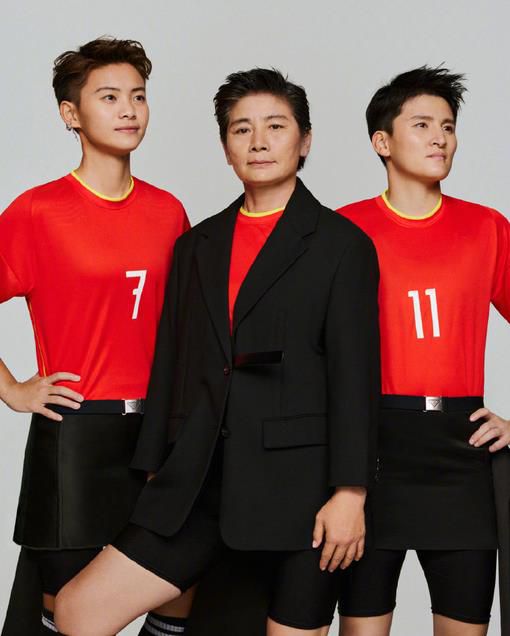 该电影由三个单元组成一个故事,其中任达华更首次当导演执导鬼片,他坦言拍摄时心情也不好过,难分昼夜,每天半夜二点多起床去找灵感。