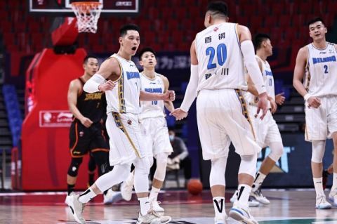 _电影策划_ 消息 首页 新闻 视频 大片 影库 CCTV6 VIP影院 搜索 电影 星闻 独家 更多 专题 图片 视频 滚动 首页 新闻 大片 影库 CCTV6 VIP影院 客户端 电影网>新闻>原创深度策划 电影跨界新浪潮：当银幕IP撬动美食文旅市场！