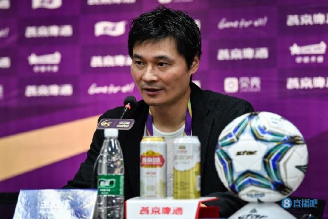 另外有传闻称施瓦辛格还将回归《龙兄鼠弟》、《野蛮人 《破坏者》公映 阿诺·施瓦辛格集结硬汉火拼 2015-04-24 2015年阿诺·施瓦辛格回归影坛之作，年度动作猛片《破坏者》于4月24日公映。