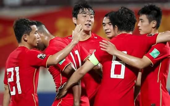 推迟数次的《驯龙高手3》正式定名 2018-04-18 《驯龙高手3》终于正式定下片名:《驯龙高手3:隐秘的世界》 《驯龙高手:隐秘的世界》预告 小嗝嗝的新战争 2018-10-26 近日,《驯龙高手》系列的第三部,《驯龙高手:隐秘的世界》公布了全新的预告片。