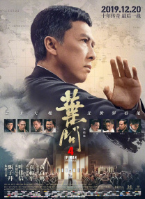 在近日热映电影《酱园弄·悬案》中，她的演绎堪称“脱胎换骨”。