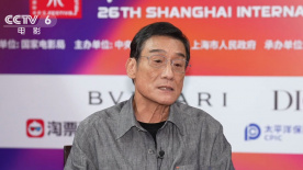从特辑 《八月未央》曝蜜友特辑 钟楚曦谭松韵解读角色 2021-03-16 由李凯执导，改编自庆山（安妮宝贝）同名小说，钟楚曦、罗晋、谭松韵领衔主演的爱情电影《八月未央》将于4月16日全国上映。